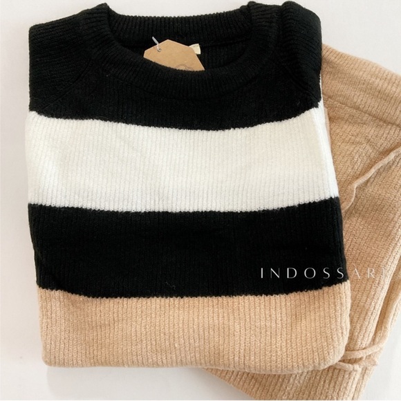 LAST ONE Cozy Knit Matching Lounge Set - Picture 4 of 4